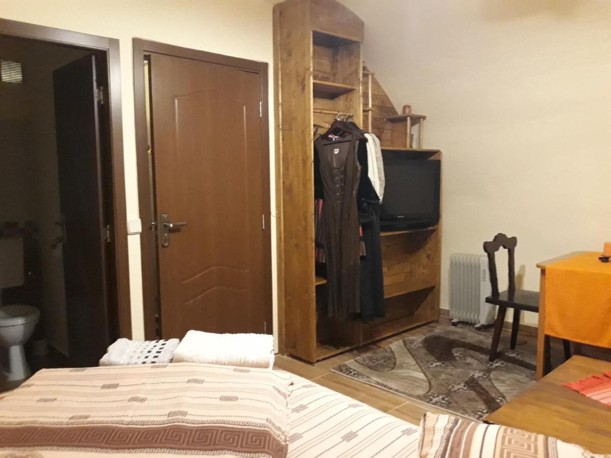 Casa Marcus Διαμέρισμα Σιγκισοάρα Εξωτερικό φωτογραφία