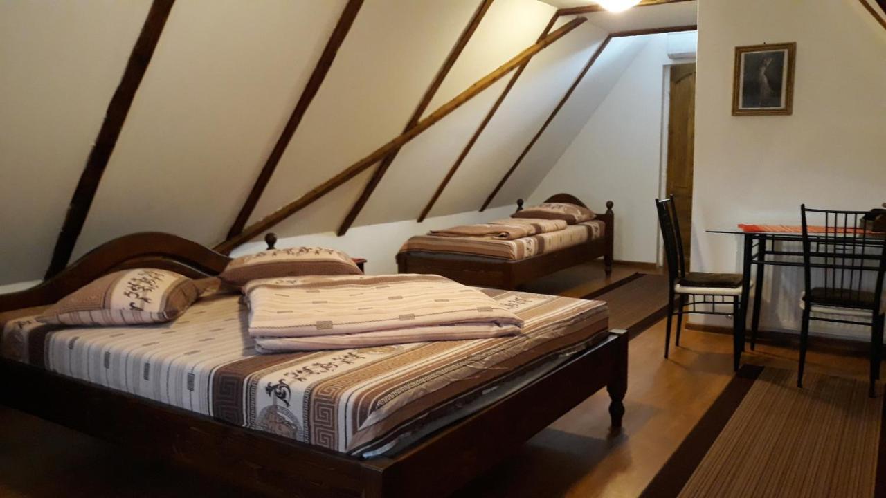 Casa Marcus Διαμέρισμα Σιγκισοάρα Εξωτερικό φωτογραφία